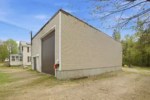 372 Owl St, Campton, NH 03223 - Photo 17