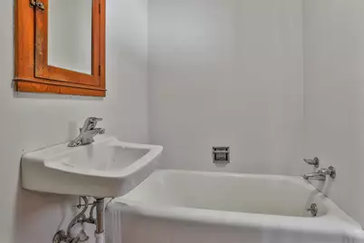 72 Linwood Street, Nashua, NH 03060 - Photo 23