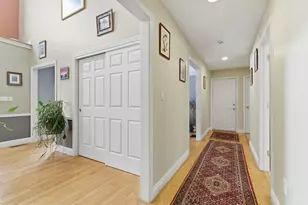 20 Salmon Brook Dr, Nashua, NH 03062 - Photo 9