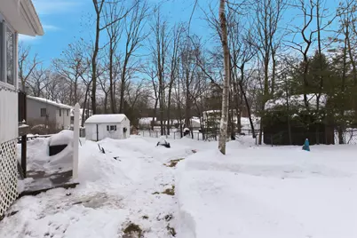 154 Westwood Drive, Nashua, NH 03062 - Photo 3