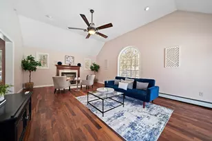 26 Sweet Briar Ln, Chester, NH 03036 - Photo 15