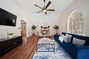 26 Sweet Briar Ln, Chester, NH 03036 - Photo 13