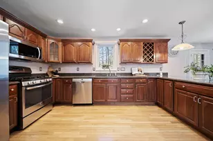 26 Sweet Briar Ln, Chester, NH 03036 - Photo 5