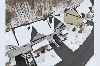 237 Woodview Way, Manchester, NH 03102 - Photo 45