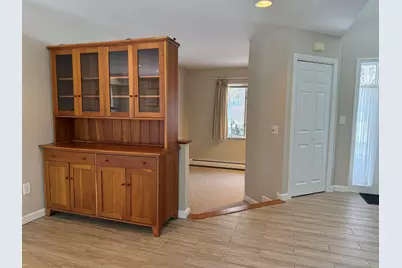 16 Sterling Springs Drive, Hartford, VT 05001 - Photo 9