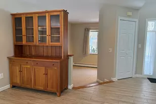 16 Sterling Springs Dr, Hartford, VT 05001 - Photo 9