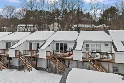 883 Mammoth Road #503, Manchester, NH 03104 - Photo 7