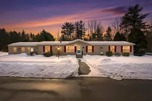 5 Pamela Dr, Hopkinton, NH 03229 - Photo 1