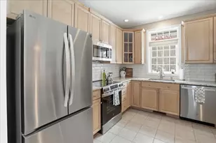 74 Old Stage Rd, Litchfield, NH 03052 - Photo 21