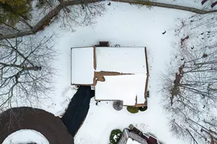 7 Meghan Dr, Nashua, NH 03063 - Photo 3