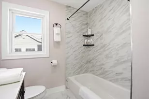 466 S Beech St, Manchester, NH 03103 - Photo 13