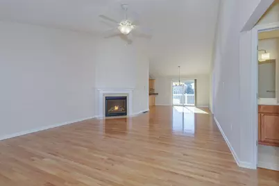 20 Cricketfield Lane, Hudson, NH 03051 - Photo 9