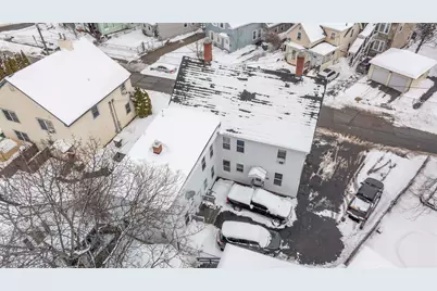 10 Malvern Street, Manchester, NH 03104 - Photo 3