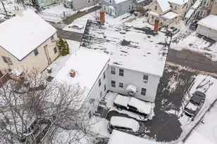 10 Malvern St, Manchester, NH 03104 - Photo 3