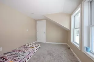 128 N Shore Rd, Derry, NH 03038 - Photo 15