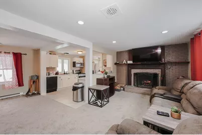 128 N Shore Road, Derry, NH 03038 - Photo 3