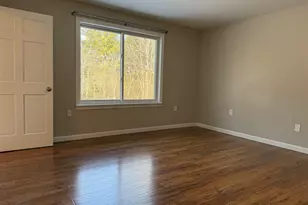 10 Vermont Dr, Hartford, VT 05001 - Photo 11