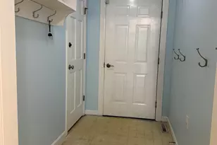 10 Vermont Dr, Hartford, VT 05001 - Photo 9