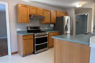 10 Vermont Dr, Hartford, VT 05001 - Photo 7