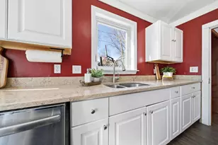 18 N Shore Rd, Derry, NH 03038 - Photo 11