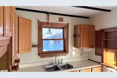 806 Vt Route 15 W, Johnson, VT 05656 - Photo 5