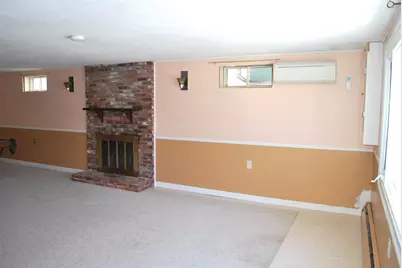 12 Oakdale Avenue, Nashua, NH 03062 - Photo 9