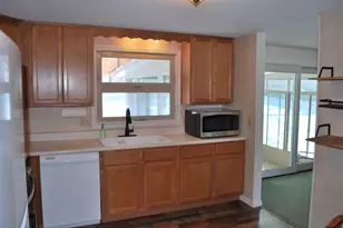 12 Oakdale Ave, Nashua, NH 03062 - Photo 31