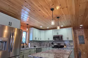 147 Fieldstone Dr, Haverhill, NH 03774 - Photo 1