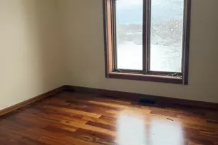 5 Tsienneto Rd, Derry, NH 03038 - Photo 9