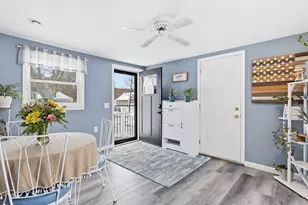 1 Lorraine St, Hudson, NH 03051 - Photo 15