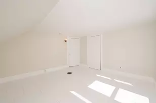 80 Woodlawn Cir, Portsmouth, NH 03801 - Photo 31