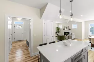 8 Megans Wy, Epping, NH 03042 - Photo 23