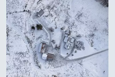 4669 Vermont Rte 100, Londonderry, VT 05148 - Photo 35