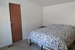 1025 Mountainview Ave, Charlestown, NH 03603 - Photo 19