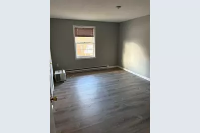130 Endicott St N, Laconia, NH 03246 - Photo 5