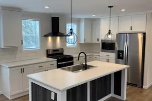 21 Shawn Ave, Nashua, NH 03062 - Photo 3