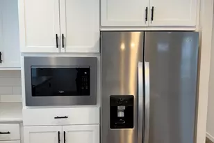 21 Shawn Ave, Nashua, NH 03062 - Photo 5