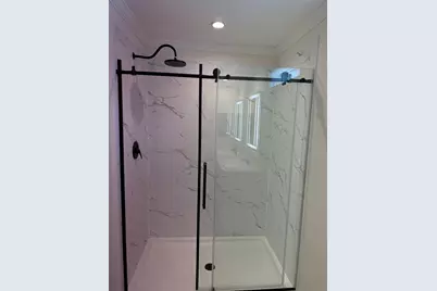 21 Shawn Avenue, Nashua, NH 03062 - Photo 11