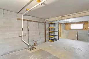 50 Haigh Ave, Salem, NH 03079 - Photo 51