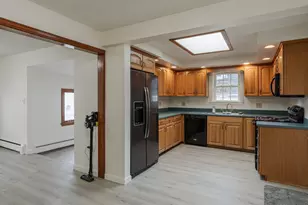 130 Eastern Ave, Keene, NH 03431 - Photo 13