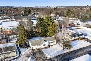 8 Park Dr, Bedford, NH 03110 - Photo 37