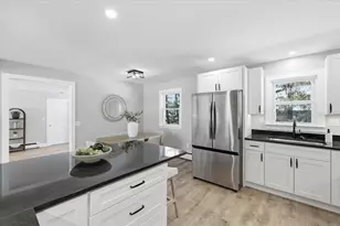 8 Park Dr, Bedford, NH 03110 - Photo 13