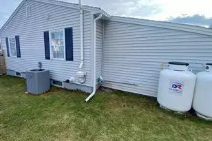 90 Tarbell St, Manchester, NH 03104 - Photo 59