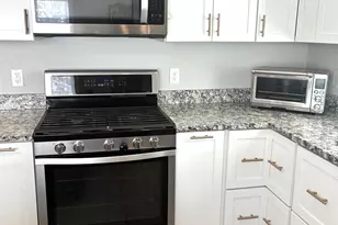 90 Tarbell St, Manchester, NH 03104 - Photo 5