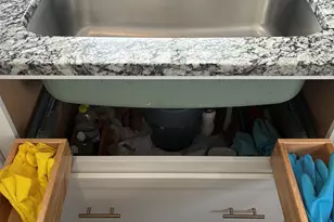 90 Tarbell St, Manchester, NH 03104 - Photo 11