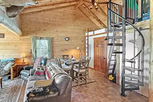 706 Diamond Pond Rd, Colebrook, NH 03576 - Photo 7