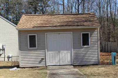 16 Towne Drive, Derry, NH 03038 - Photo 11