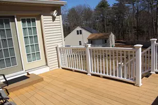 16 Towne Dr, Derry, NH 03038 - Photo 5