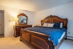 19 Country Club Dr, Manchester, NH 03102 - Photo 11