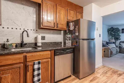 19 Country Club Drive #39, Manchester, NH 03102 - Photo 9